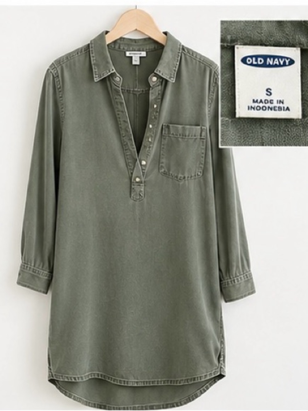 Old Navy Men's Olive Green Button Popover Shirt